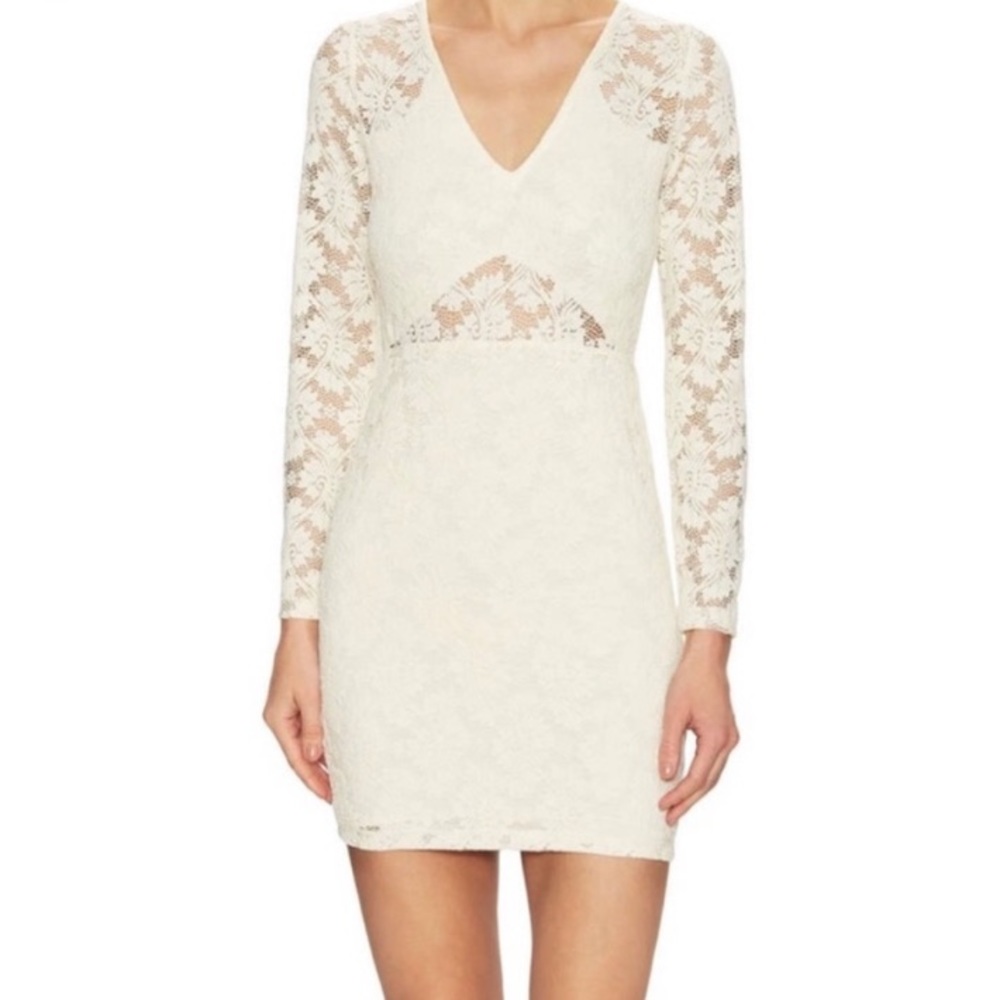 White lace tight dress